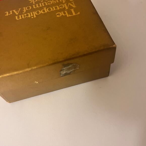 vintage gold tone AFRICAN CRESCENT PIN/PENDANT MMA Metropolitan Museum of Art - Picture 15 of 16